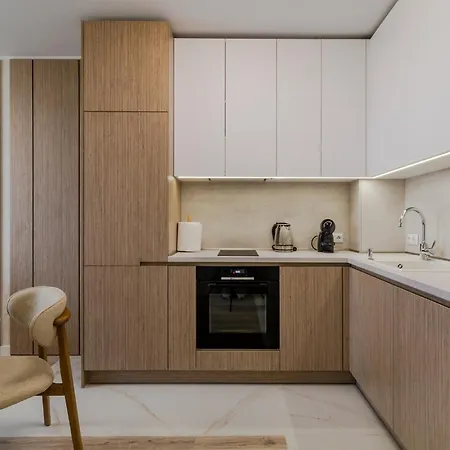Apartment Luxury Oasis Near The Sea *